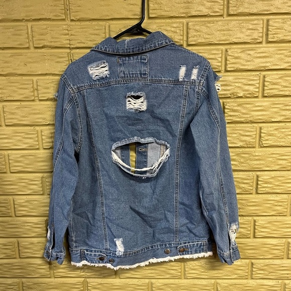 Between Us Distressed Denim Jacket Size 1X - Picture 5 of 5